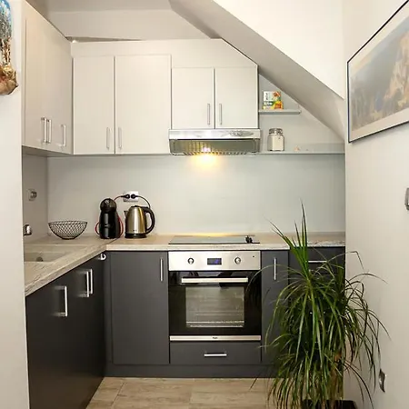 ~ The Blue ~ 1bd Flat Near Asparuhovo Sea Garden *